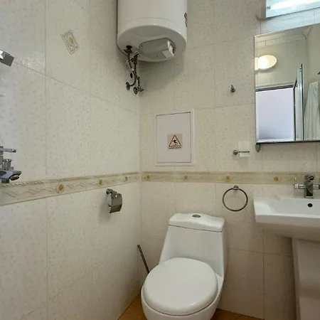 Bratanov Iris Studio Апартаменты *